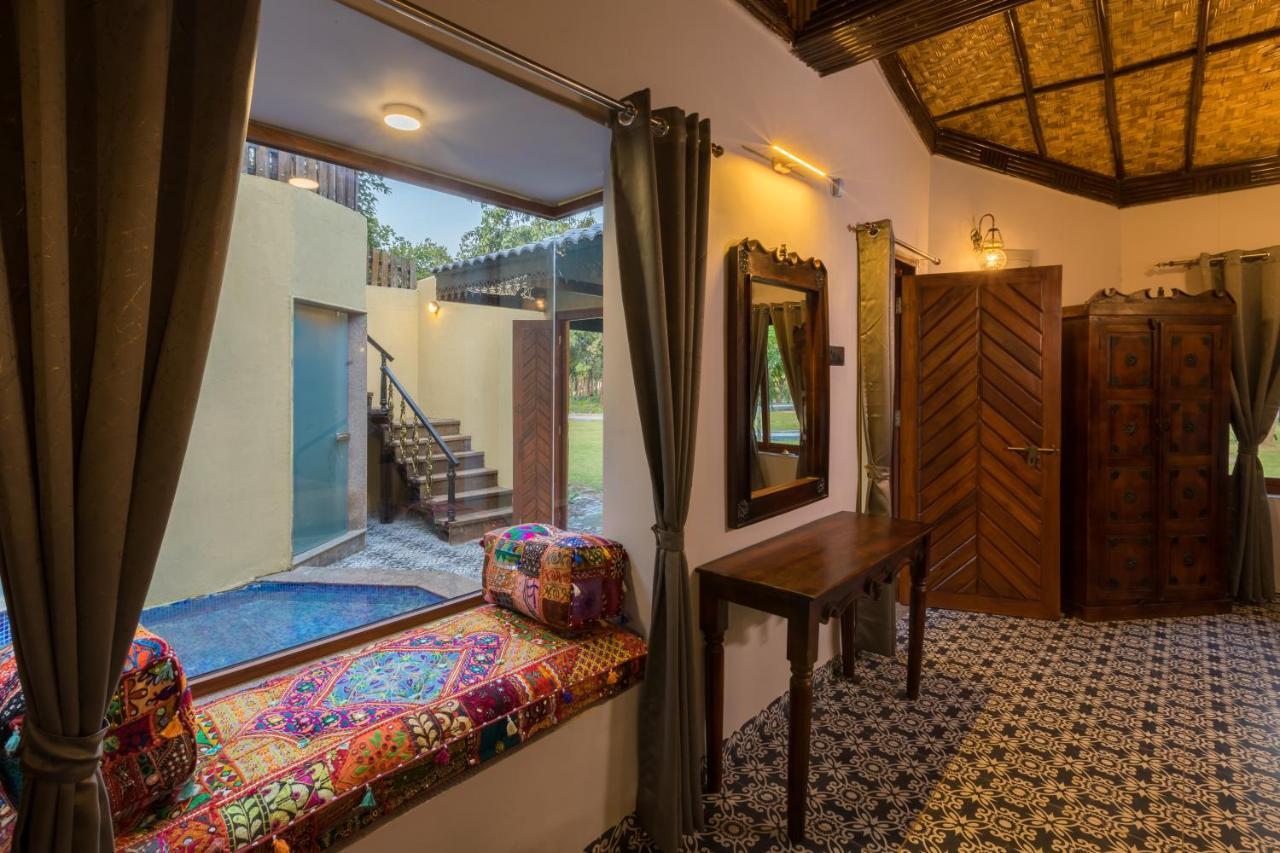 Sterling Padam Pench Khawāsa Exterior foto
