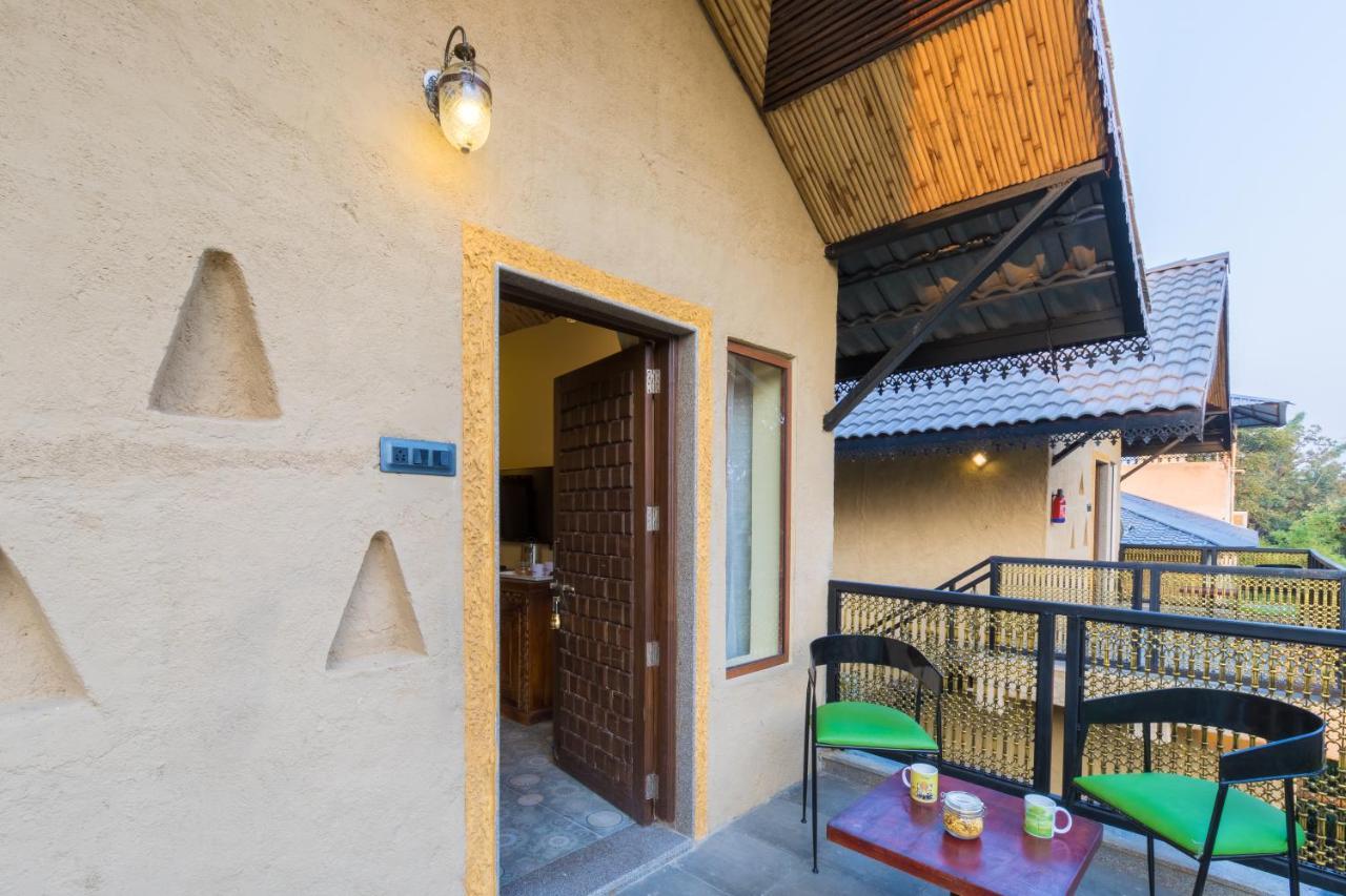 Sterling Padam Pench Khawāsa Exterior foto