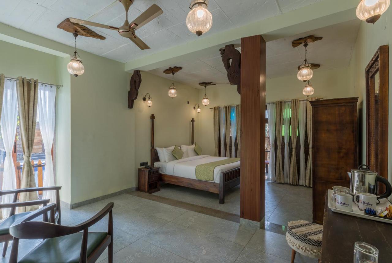 Sterling Padam Pench Khawāsa Exterior foto