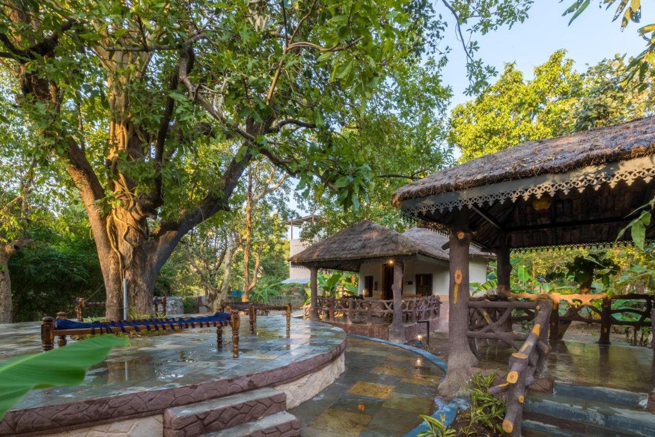 Sterling Padam Pench Khawāsa Exterior foto