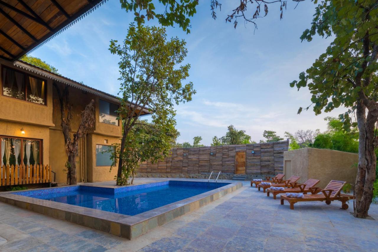 Sterling Padam Pench Khawāsa Exterior foto